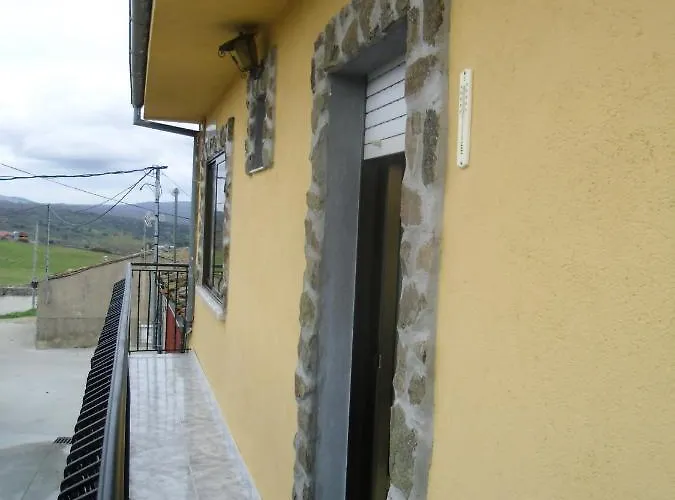 El Carrascal Valdefuentes de Sangusín